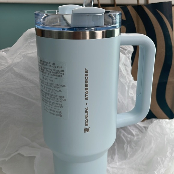 Starbucks x Stanley Spring  2024 Spring Blue 40 Oz Tumbler - Picture 2 of 6